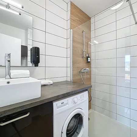 La Lassolas - T2 Avec Balcon Et Garage Chamalières